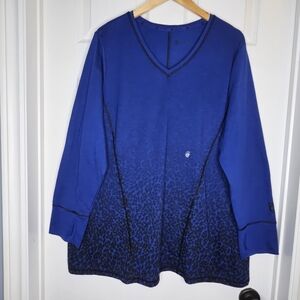 NWOT Plus Size 2X Women's Long Sleeve Activewear Tee Performance Top Blue Black